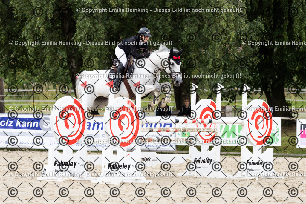 CL5A9934 | Emilia Reinking Fotografie - Realisiert mit Pictrs.com