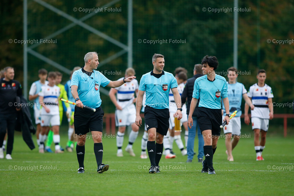 A_LUI_110925_36 | SPORT,FUSSBALL,LT1 OOE LIGA ASKOE OEDT 1B -SV BAD LEONFELDEN 11.10.2025 IM BILD: SCHIEDRICHTERTEAM RAPHAEL WAGNER ,FLORIAN EIDENBAERGER UND ANDRES VILLA (LEONFELDEN) FOTO:FOTOLUI