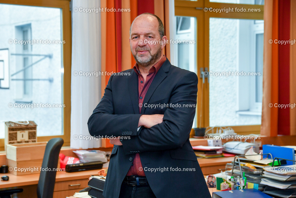 Polytechnische Schule Linz Urfahr_ 17.05.2023-9 | 17.05.2023, Linz, AUT, Polytechnische Schule Linz Urfahr, im Bild Christian Bauer (Direktor Polytechnische Schule Linz)