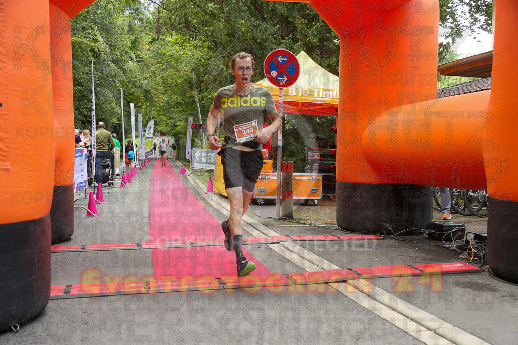 250914_1215_EX1_2272 | Sportfotografie im Rhein-Sieg Kreis, Köln, Bonn, NRW, Rheinland Pfalz, Hessen, etc. Unser Tätigkeitsfeld umfasst den Laufsport vom Volkslauf über den Marathon, Duathlon, Triathon bis zum Ultralauf wie Kölnpfad Ultra oder Schindertrail.