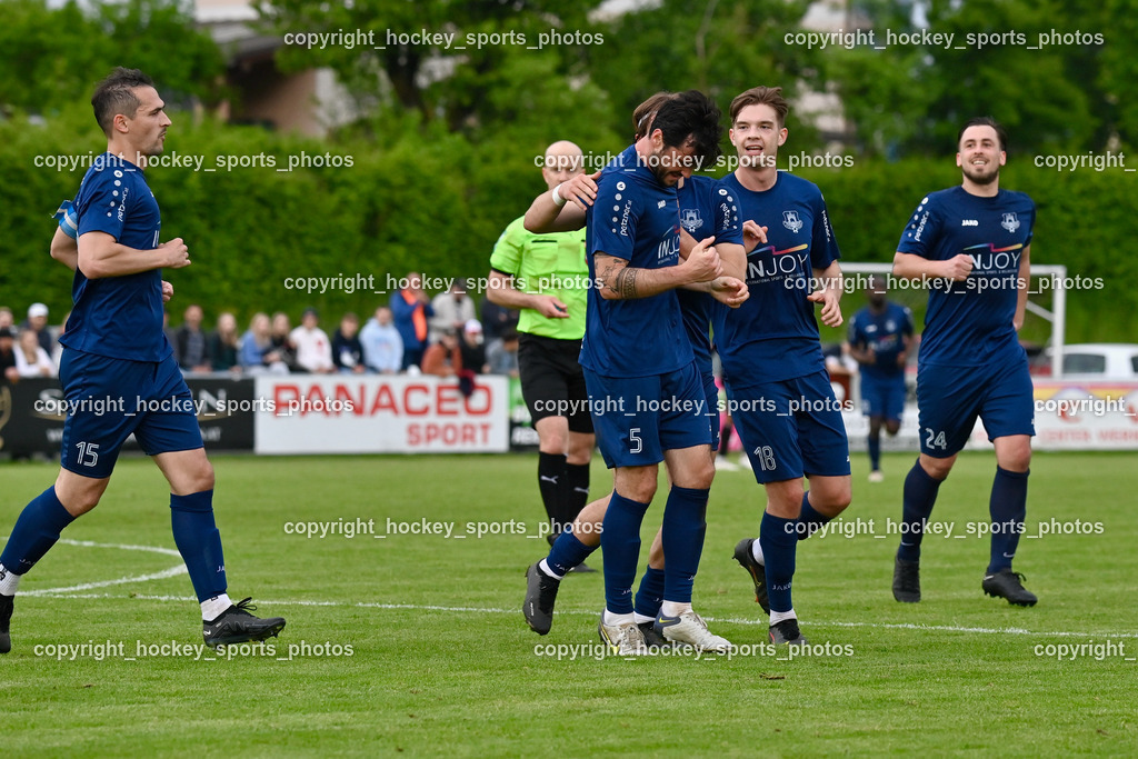 ESV Admira vs. ATUS Velden 20.5.2023 | Jubel ATUS Velden Mannschaft, #15 Manuel Wallner, #5 Roland Putsche, #18 Nicolas Manuel Modritz, #24 Gerfried Einspieler