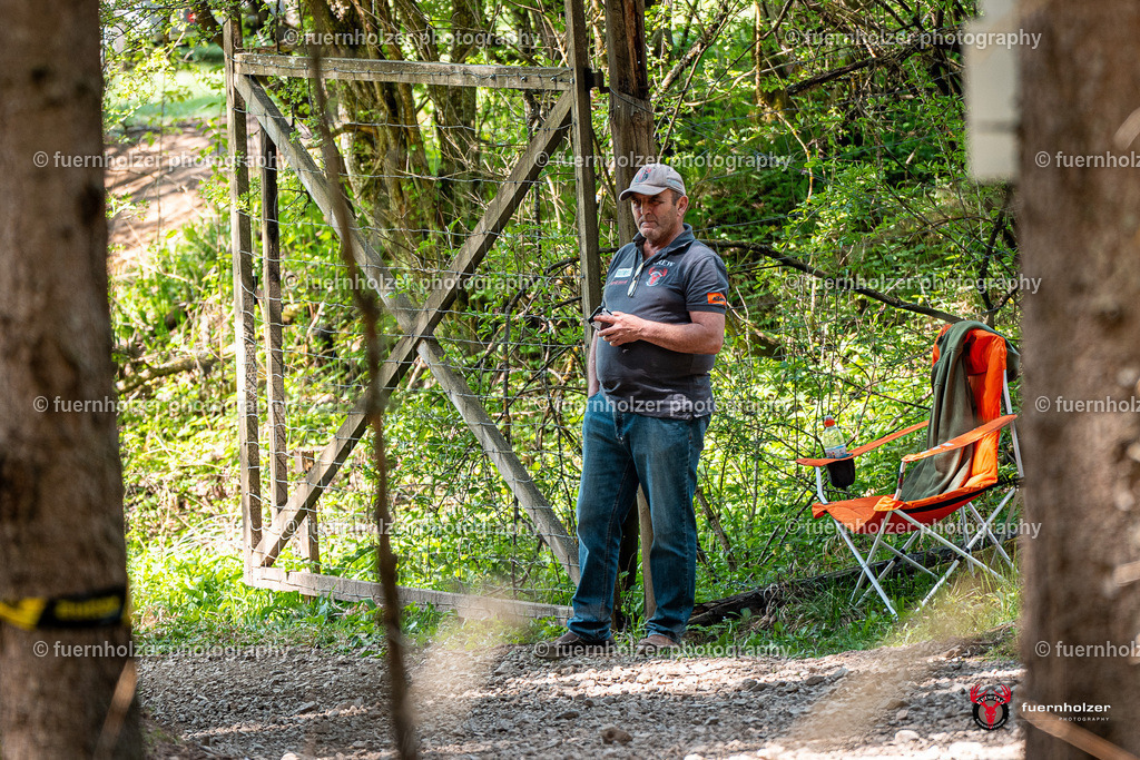fuernholzer_250501-C2-324 | Fotografische Impressionen von der Red Stag Enduro Extreme by fuernholzer-photography.com. Endurosport in Österreich fotografisch festgehalten von fuernholzer. Auftragsfotografie für Private, Gewerbefotos und Industriefotografie. Eventfotografie, Sportfotografie und Motorsportfotografie. Anbieter von Fotoworkshops, Fototraining, fotografischen Vorträgen und Fotoseminaren.