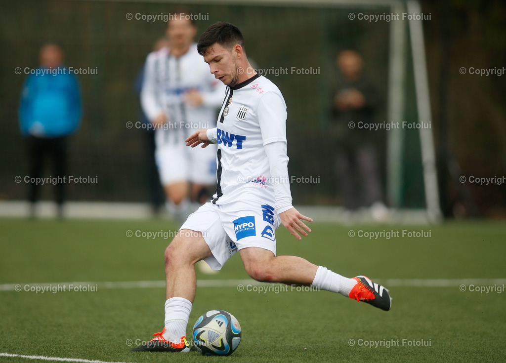 A_LUI_100224_13 | SPORT,FUSSBALL,TESTSPIEL ASKOE OEDT-SPG LASK AMATUERE 10.02.2024 IM BILD: PETER MICHORL  (SPG LASK) FOTO:FOTOLUI