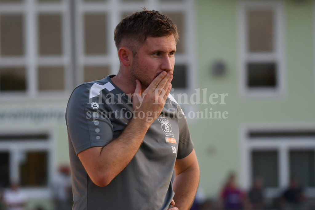 SpVgg Niederalteich : SpVgg GW Deggendorf | Ben Penzkofer (Trainer SpVgg GW Deggendorf) - Realisiert mit Pictrs.com