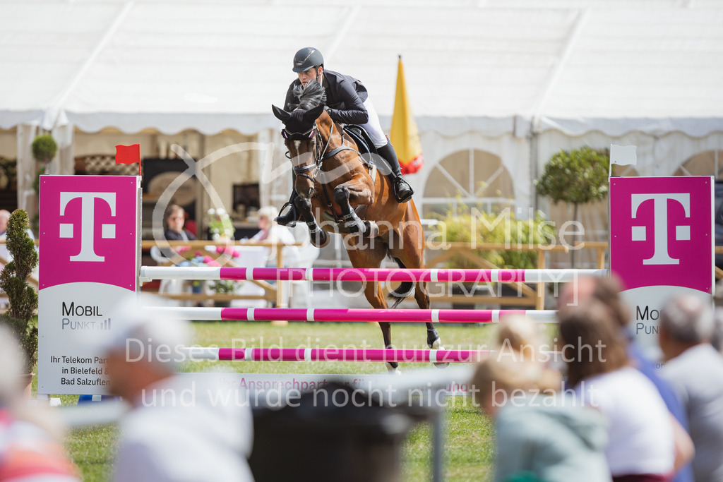 220716_LC_Punkte-L1-217 | Deine schönsten Turniermomente als professionelle Fotos! Entdecke hochwertige Pferdesport-Fotografie im Online-Shop. Jetzt Fotos finden & bestellen!