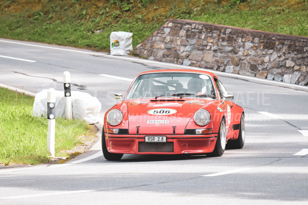 21. Arosa ClassicCar 2025 - 7. =September= 2025 | Peter Huber aus Mörschwil (SUI) in einem Porsche Carrera 2.8 RSR aus dem Jahre 1972 mit Startnummer 506 am Arosa ClassicCar 2025 in der Kategorie Competition..@arosaclassiccar, @arosa.official, #arosaclassiccar, #arosa, #76curves, #classiccarBild: Sportfotografie Markus Aeschimann | www.markus-aeschimann.ch - Realisiert mit Pictrs.com