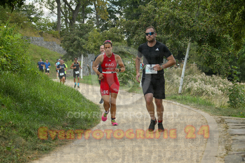 250824_1349_EX1_3814 | Sportfotografie im Rhein-Sieg Kreis, Köln, Bonn, NRW, Rheinland Pfalz, Hessen, etc. Unser Tätigkeitsfeld umfasst den Laufsport vom Volkslauf über den Marathon, Duathlon, Triathon bis zum Ultralauf wie Kölnpfad Ultra oder Schindertrail.