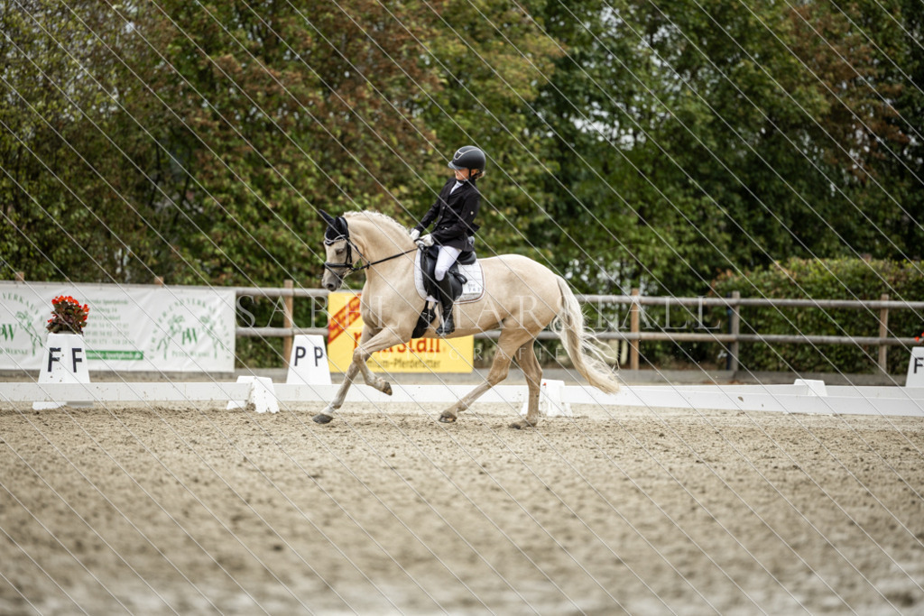 DK5A7916 | Isabel Marstall Fotografie - Realisiert mit Pictrs.com