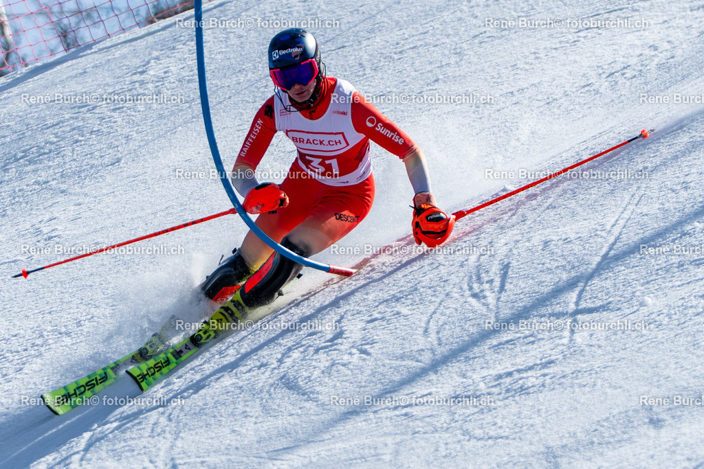 BUR02122 | René Burch leidenschaftlicher Fotograf aus Kerns in Obwalden.  Hier finden sie Sport, Landschaft und Natur Fotografie.
 - Realisiert mit Pictrs.com