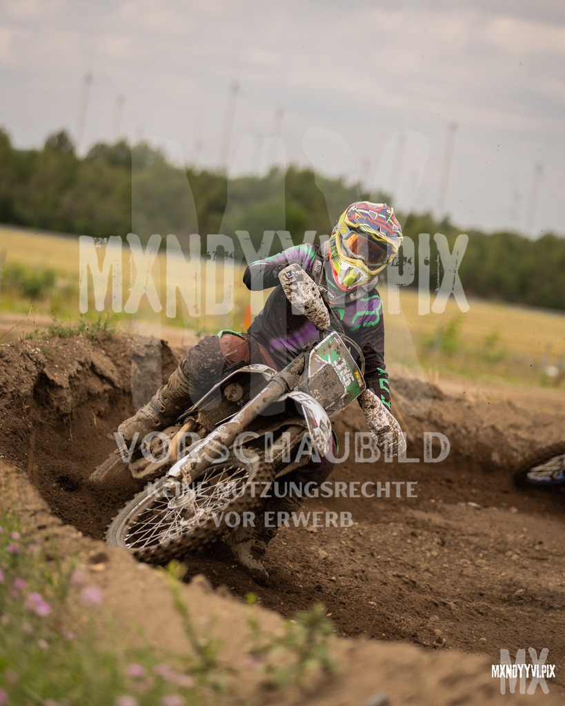 866A1616 | mxndyyvipix