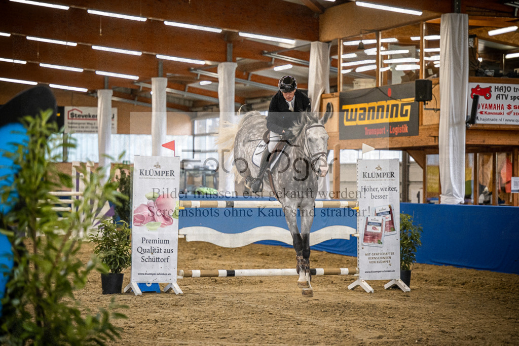 DOS_2750 | Entdecke hochwertige Reitturnierfotos von Foto Oger. Professionell, emotional und authentisch – jetzt Lieblingsmomente im Shop bestellen.Deutschlandweite Turnierfotografie. - Realisiert mit Pictrs.com