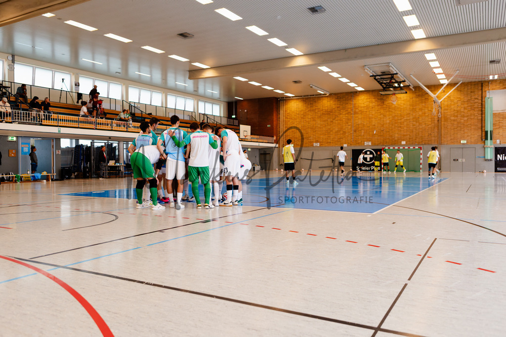 Futsal-Bundesliga, Saison 2025/2026, 2. Spieltag: SC Preußen Münster - FC Liria Futsal Berlin | Futsal-Bundesliga, Saison 2025/2026, 2. Spieltag, SC Preußen Münster empfängt FC Liria Berlin in der Universitäts-Sporthalle in Münster. Foto: sportfotografie.ms | Markus Paletta - Realisiert mit Pictrs.com