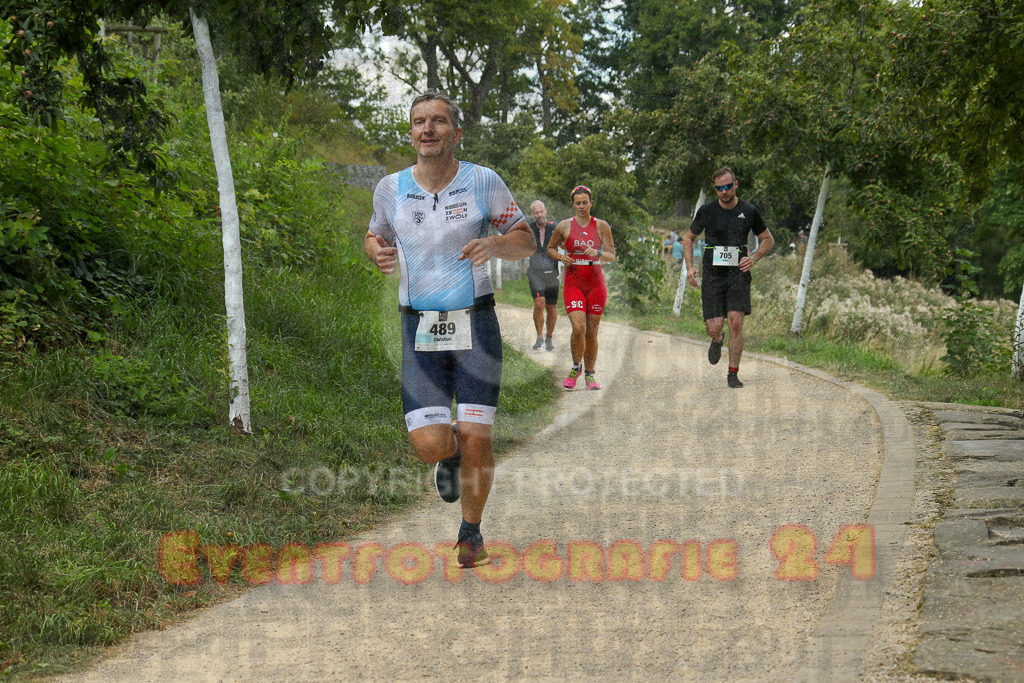 250824_1349_EX1_3813 | Sportfotografie im Rhein-Sieg Kreis, Köln, Bonn, NRW, Rheinland Pfalz, Hessen, etc. Unser Tätigkeitsfeld umfasst den Laufsport vom Volkslauf über den Marathon, Duathlon, Triathon bis zum Ultralauf wie Kölnpfad Ultra oder Schindertrail.