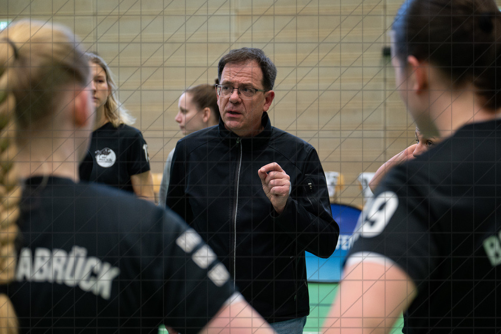 2. DBBL Nord 24/25 | 09.03.2025 | BBC OS vs. ChemCats Chemnitz | 2. DBBL Nord 24/25 | 09.03.2025 | BBC OS vs. ChemCats Chemnitz - - - - - CREDIT, www.bullenfotos.de, Martin König, Hörner Weg 40, D-49078 Osnabrück, +4917663732967, Nutzung und Weitergabe nur zu den vereinbarten Zwecken. Presseanfragen an Urheber. Alle Rechte beim Urheber. - - - - - - Realisiert mit Pictrs.com