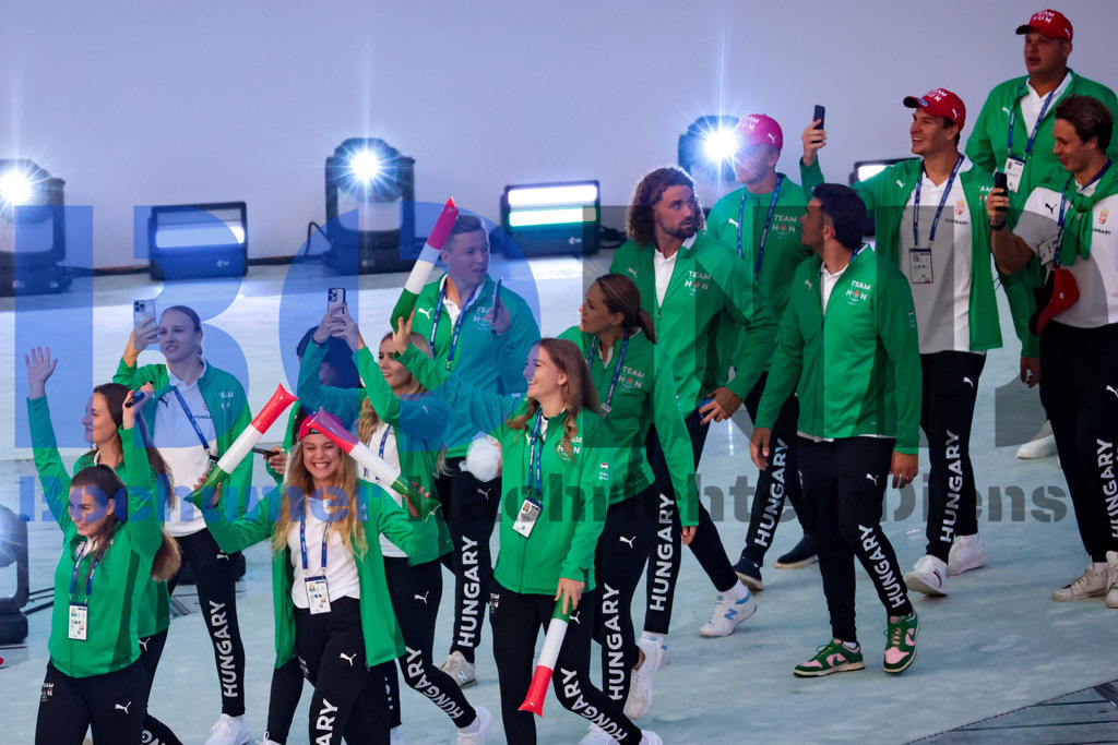 SES_TTGOPC20250716-72 | bond - Realisiert mit Pictrs.com