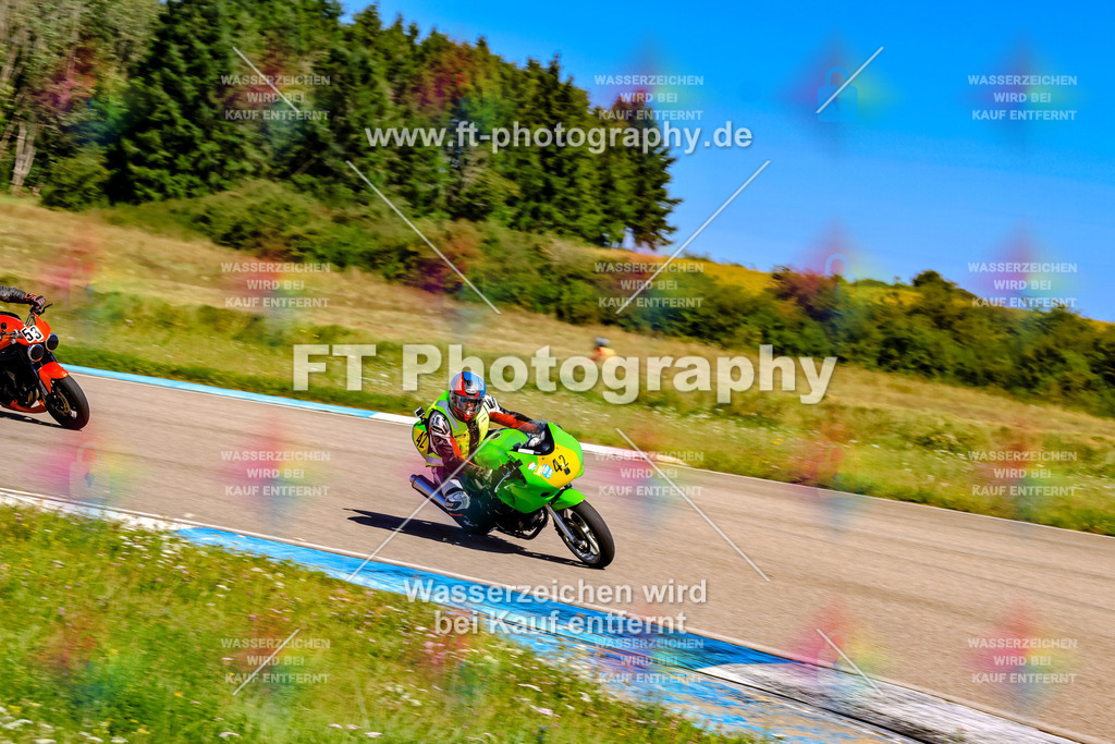 042-2863 | Hier findet Ihr Bilder von Touristenfahrten auf der Nürburgring Nordschleife oder von anderen Veranstaltungen die ich besucht habe. Viel Spass beim Durch Schauen 