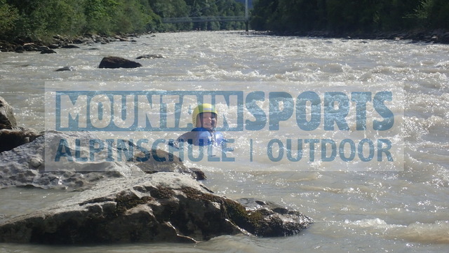 P8100049 | Bestelle die Bilder deines Berg- oder Wasser-Abenteuers mit Mountain Sports bequem von zu Hause aus direkt über unseren Online Fotoshop von pictrs.com. - Realisiert mit Pictrs.com