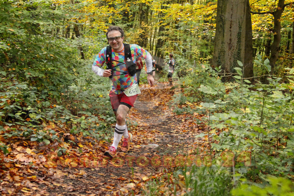 251026_1307_EV4_6512 | Sportfotografie im Rhein-Sieg Kreis, Köln, Bonn, NRW, Rheinland Pfalz, Hessen, etc. Unser Tätigkeitsfeld umfasst den Laufsport vom Volkslauf über den Marathon, Duathlon, Triathon bis zum Ultralauf wie Kölnpfad Ultra oder Schindertrail.