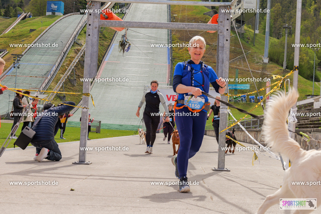 PRAB1831 | GaPa Trail 2025 #gapatrail #yourpictrs #sportshot_your_pictrs Copyright: www.sportshot.de