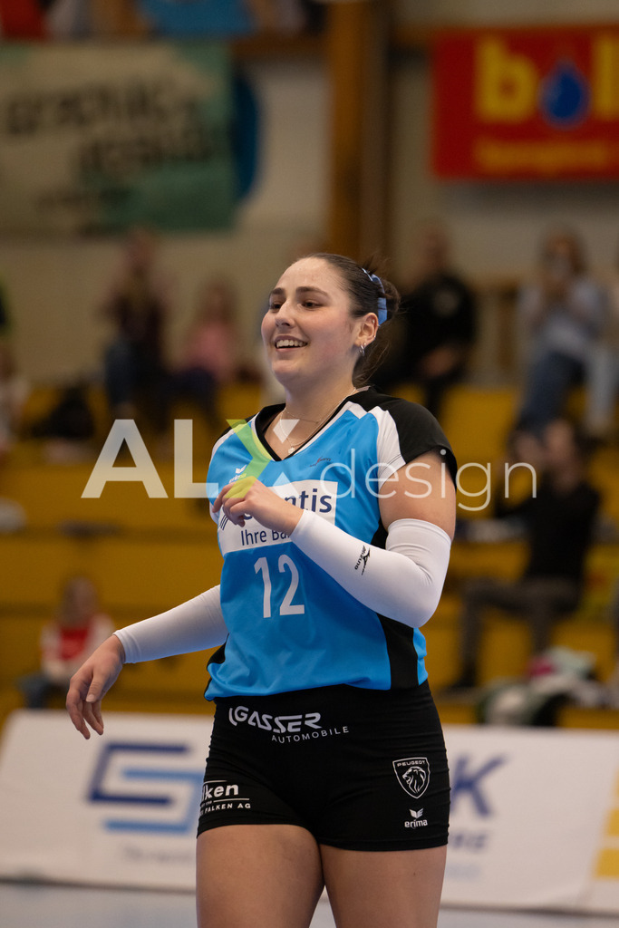 Volleyball I Frauen I Saison 2025-2026 I Volleyball NLA | Women I 1/2 Finals I  VC Kanti Schaffhausen - Sm'Aesch Pfeffingen I 07.03.2026 | 12 Isabella Loffreda (CH) (VC Kanti Schaffhausen) – Libera - Realisiert mit Pictrs.com