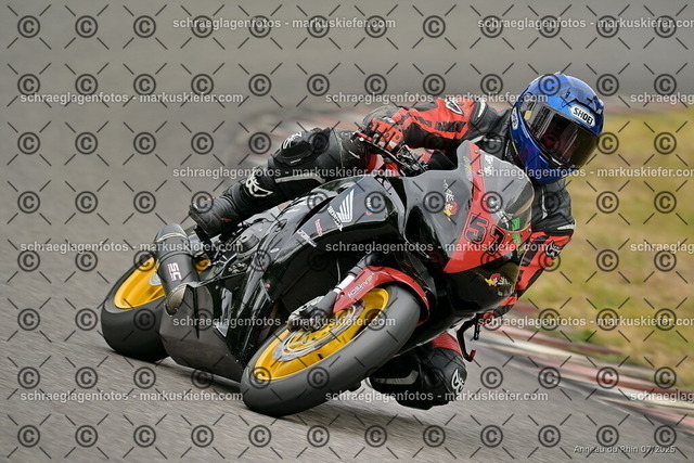 25bt05-1088 | markuskiefer.com - Realisiert mit Pictrs.com