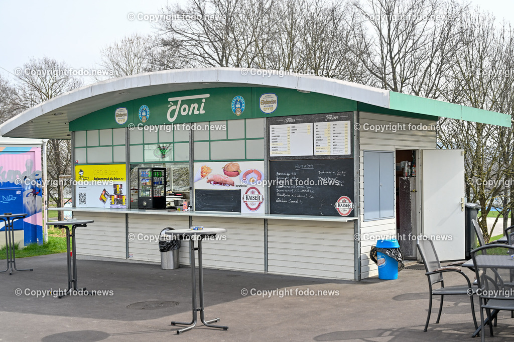 Kaiser Franz_ Wuerstelstand_ 15.03.2024-8 | 15.03.2024, Gaumberg, AUT, Kaiser Franz, Wuerstelstand, im Bild Wuerstelstand in Urfahr