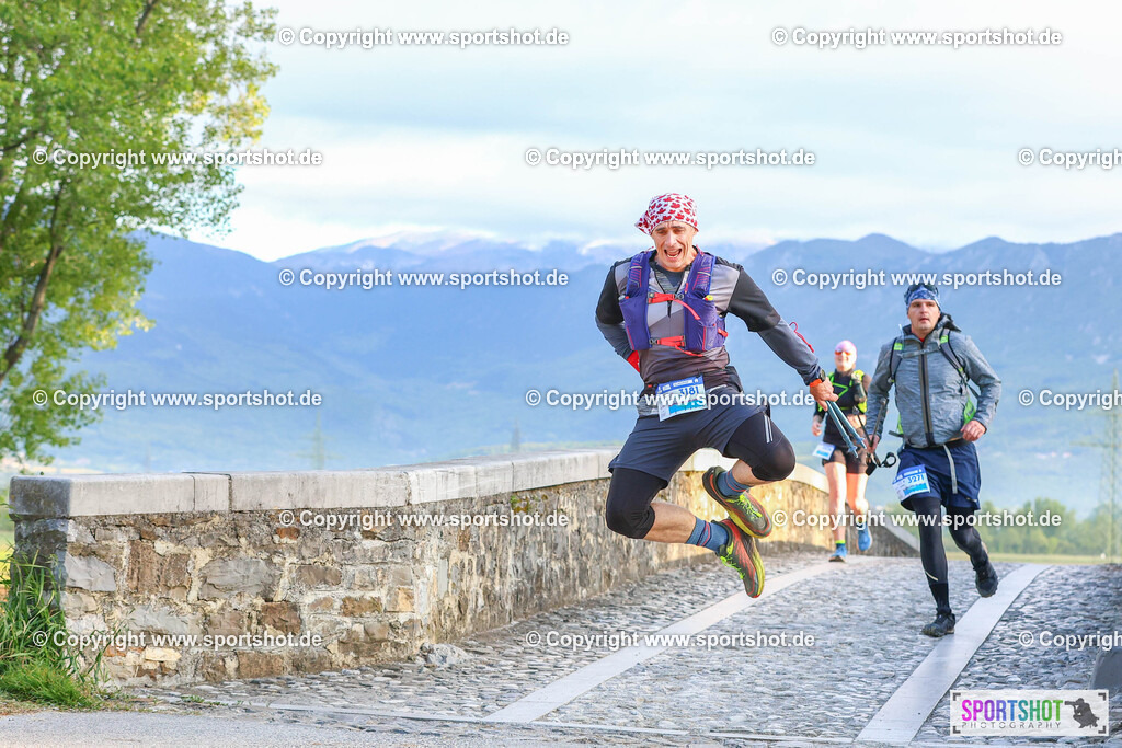 RZ__0628 | Ultra Trail Vipava Valley - Slovenia Trail Running 2024                                                        @Ultra Trail Vipava Valley - Slovenia             @Sportshotphotography                                  PhotoCredit : www.sportshot.de