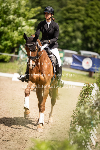 Bad_Meinberg_05150 | saradresslerfotografie - Realisiert mit Pictrs.com