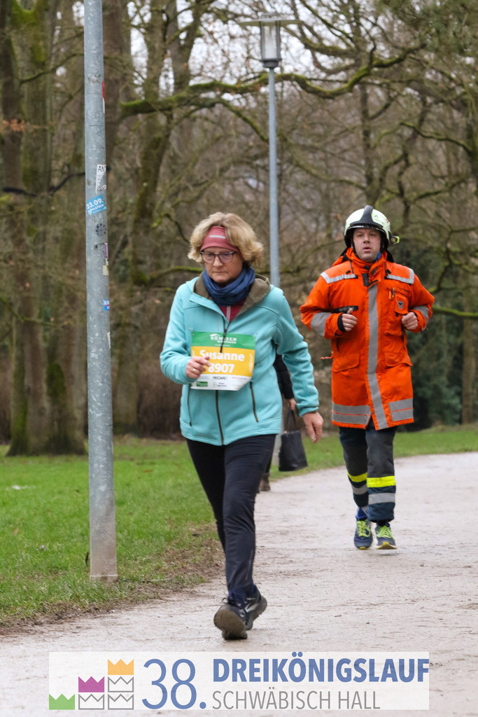 5km Roewisch Wohnbau Cup | 3 Koenigslauf 2024 5km Roewisch Wohnbau Cup - Realisiert mit Pictrs.com