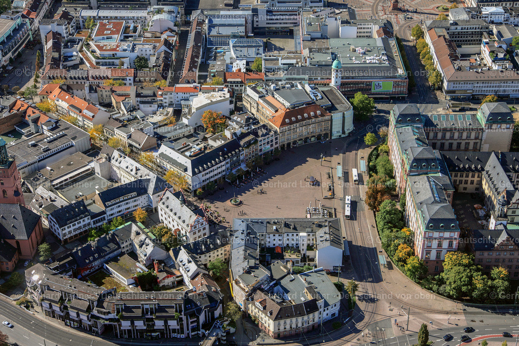 3070004 | Marktplatz mit Altem Rathaus und Schloß, Darmstadt
