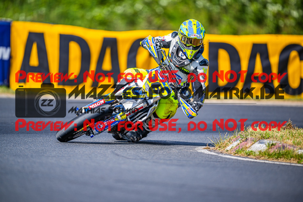 MaZZes_FotoMatrix_220528_3445 | Fotograf Mathias Schmid
Sportfotograf,
Eventfotograf,
Hochzeitsfotograf,
Portraitfotograf