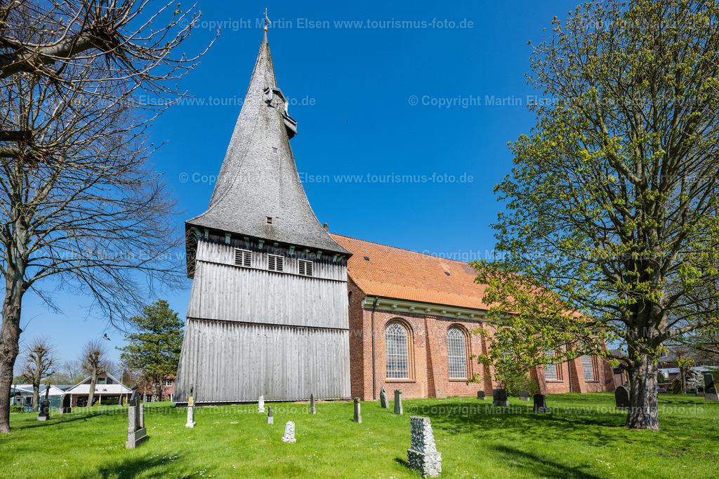 Estebrügge Kirche_ELS_0093230423 | Fotos aus den Touristenorten aus Norddeutschland. - Realisiert mit Pictrs.com
