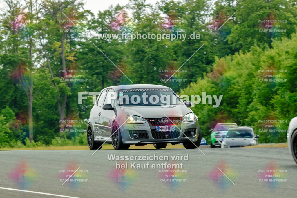 _GTS5797 | Hier findet Ihr Bilder von Touristenfahrten auf der Nürburgring Nordschleife oder von anderen Veranstaltungen die ich besucht habe. Viel Spass beim Durch Schauen 