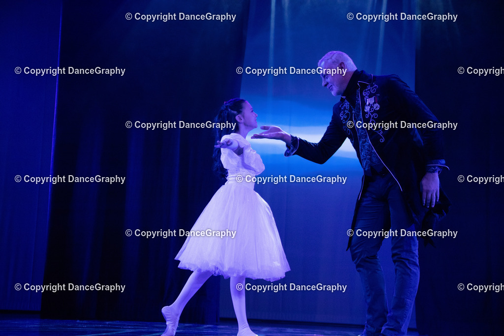 GPHY2565 | DanceGraphy - Realisiert mit Pictrs.com