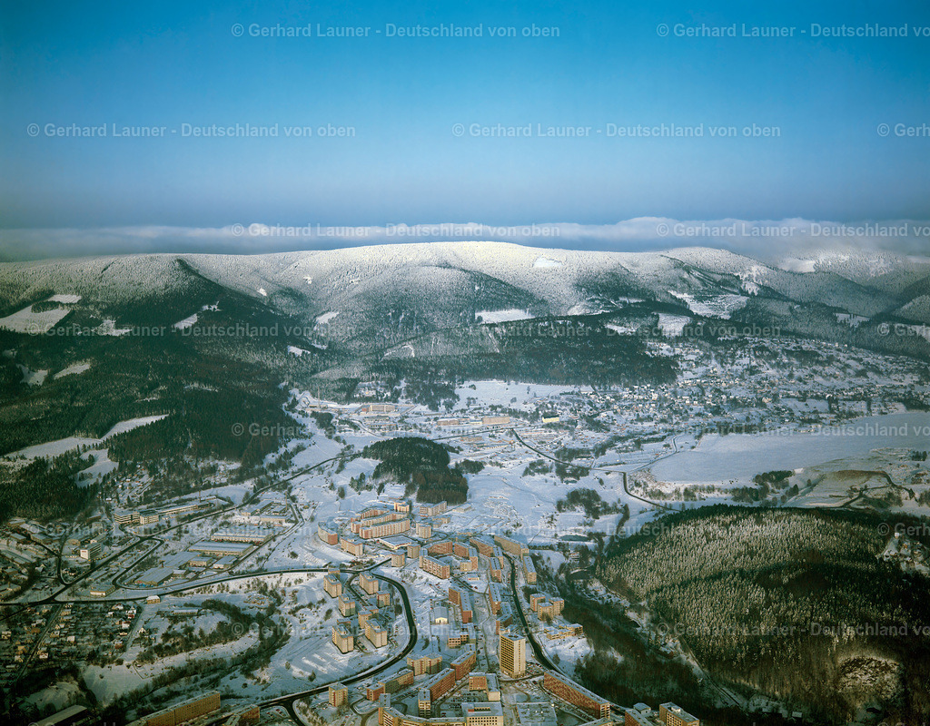 9300284 | winterliche Stadt Suhl, Thüringer Wald