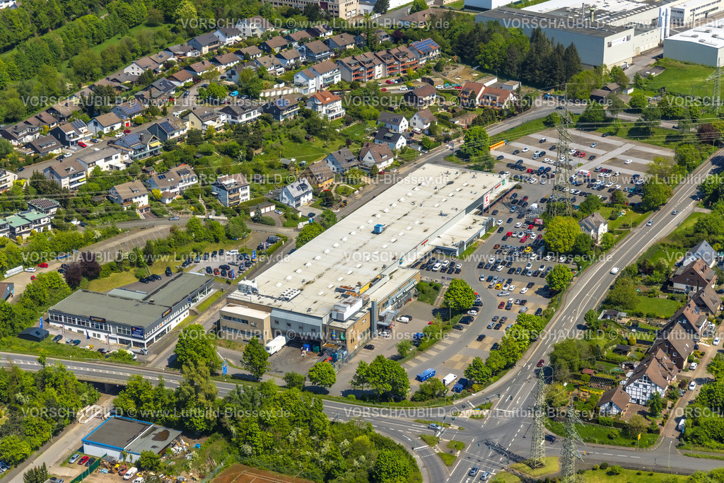Hagen230501725Hohenlimburg | Luftbild, Einkaufszentrum Kaufland, TÜV Nord Prüfstützpunkt, Autopartner American Cars, Auf dem Lölfert, Hohenlimburg, Hagen, Sauerland, Nordrhein-Westfalen, Deutschland