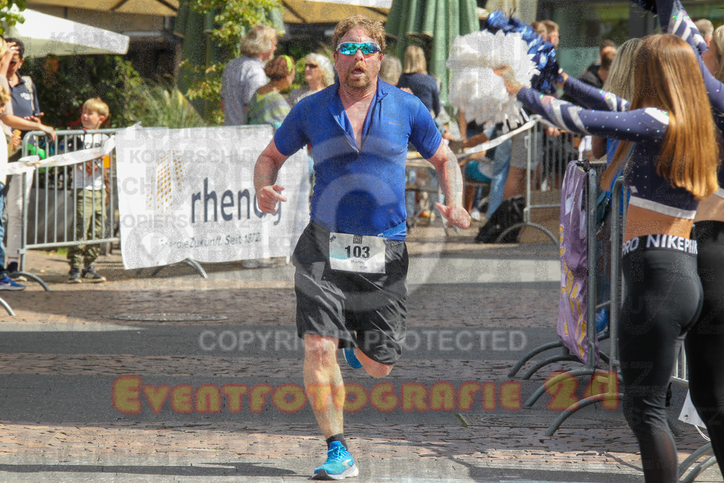 250824_1248_EV4_9496 | Sportfotografie im Rhein-Sieg Kreis, Köln, Bonn, NRW, Rheinland Pfalz, Hessen, etc. Unser Tätigkeitsfeld umfasst den Laufsport vom Volkslauf über den Marathon, Duathlon, Triathon bis zum Ultralauf wie Kölnpfad Ultra oder Schindertrail.