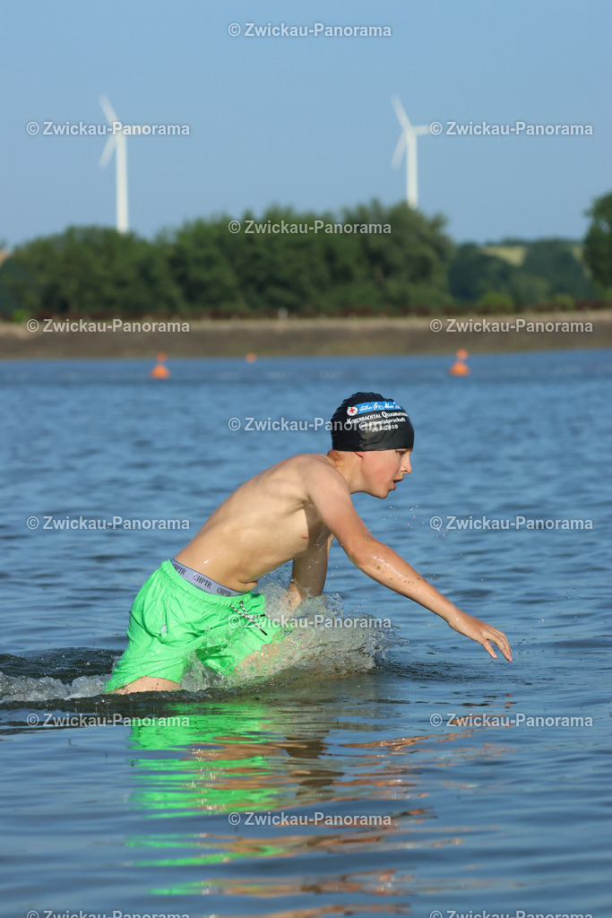 Tag 1 Wasser Klein--221 | Urban. Natur. Panorama. Luftbild. 
Der Bildershop für aufregende Perspektiven!
Für Deko, Wandbild und Kalender!
Wir bringen LED-Bilder zum Leuchten!
