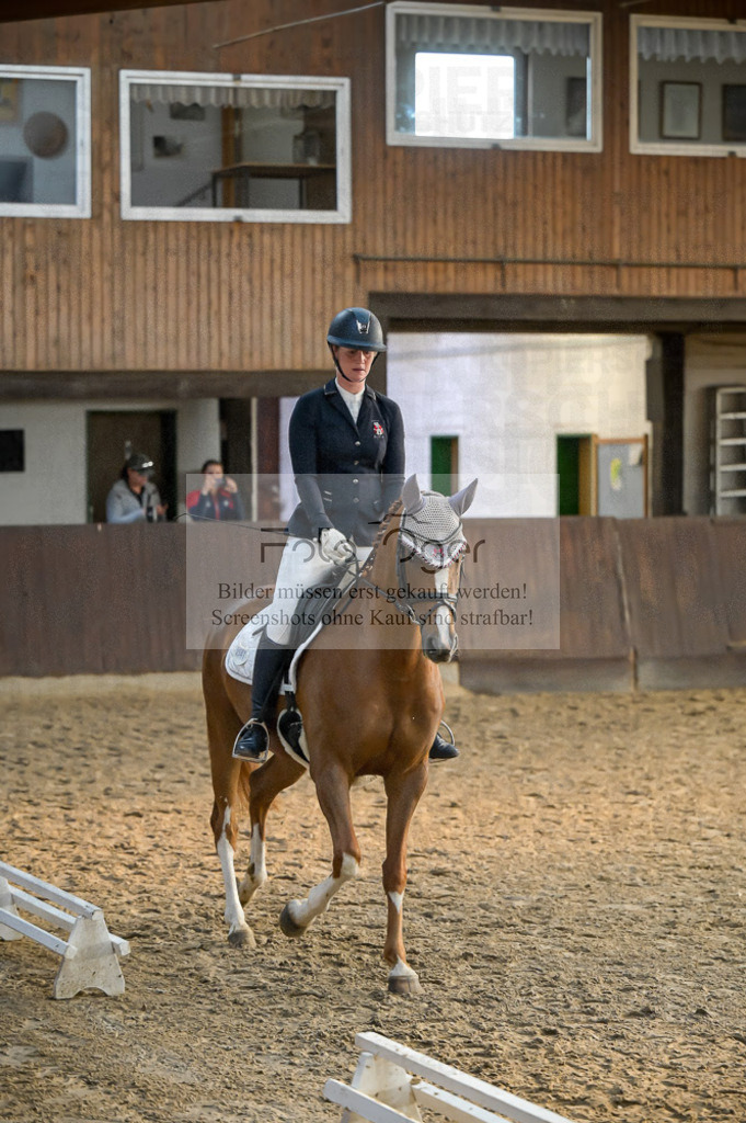 Reitturnier Voxtrup | Entdecke hochwertige Reitturnierfotos von Foto Oger. Professionell, emotional und authentisch – jetzt Lieblingsmomente im Shop bestellen.Deutschlandweite Turnierfotografie. - Realisiert mit Pictrs.com