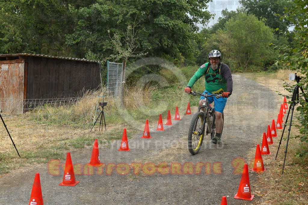 220827_1527_EV9_2972 | Sportfotografie im Rhein-Sieg Kreis, Köln, Bonn, NRW, Rheinland Pfalz, Hessen, etc. Unser Tätigkeitsfeld umfasst den Laufsport vom Volkslauf über den Marathon, Duathlon, Triathon bis zum Ultralauf wie Kölnpfad Ultra oder Schindertrail.