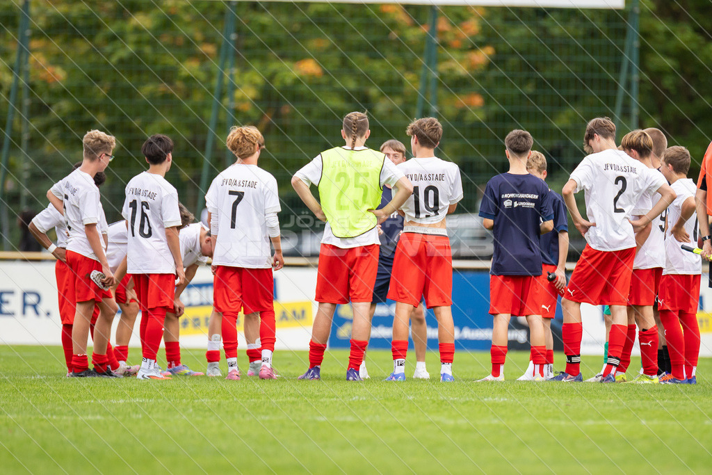 20250920_Picselweb-Fotografie_1R3_2117 | JFV D/A &amp; Stade - VfB Oldenburg0:1 VfB no70:2 VfB no70:3 VfB JFV Eigentor0:4 VfB no70:5 VfB no71:5 JFV no3 Jaric Jimenez-Voss2:5 JFV no9 Janko Sylvester3:5 JFV no16 Damian Elias Mihro Burekovic - Realisiert mit Pictrs.com