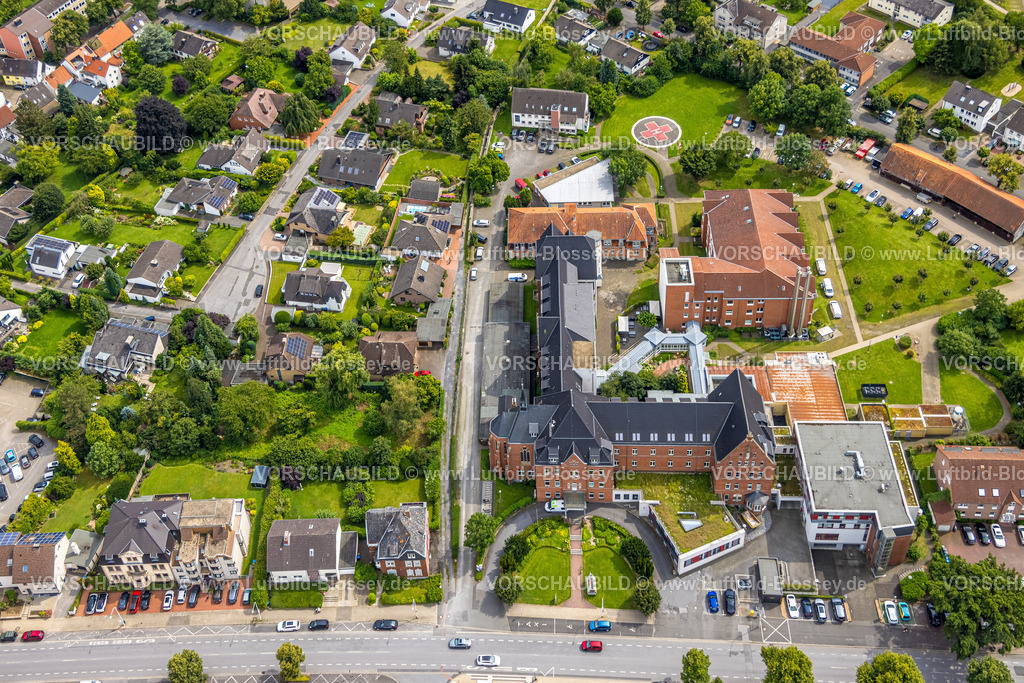 Werl240711950 | Luftbild, Mariannen-Hospital Werl gGmbH Krankenhaus mit Hubschrauberlandeplatz, Werl, Soester Börde, Nordrhein-Westfalen, Deutschland
