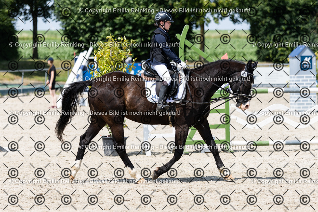 CL5A3621 | Emilia Reinking Fotografie - Realisiert mit Pictrs.com