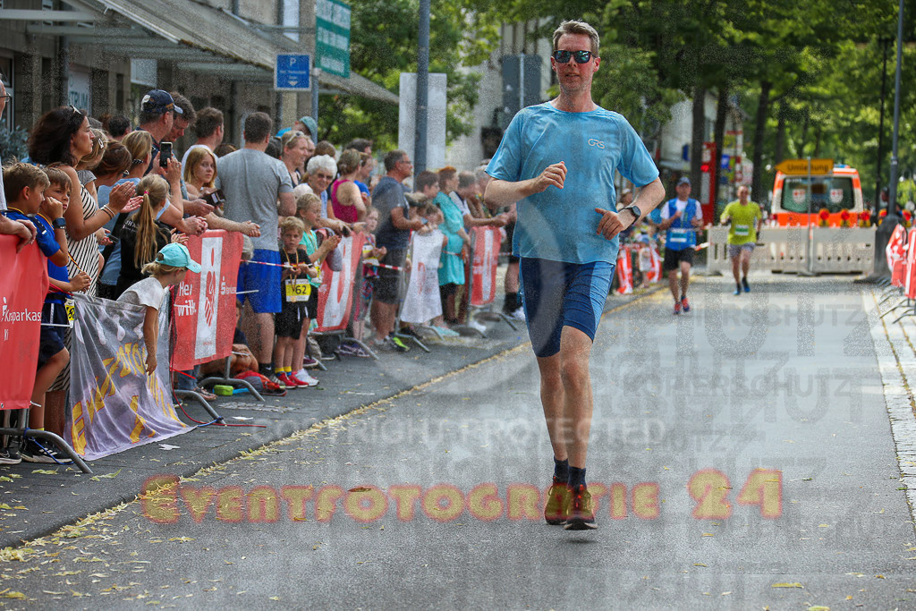 220625_1657_EX1_5594 | Sportfotografie im Rhein-Sieg Kreis, Köln, Bonn, NRW, Rheinland Pfalz, Hessen, etc. Unser Tätigkeitsfeld umfasst den Laufsport vom Volkslauf über den Marathon, Duathlon, Triathon bis zum Ultralauf wie Kölnpfad Ultra oder Schindertrail.