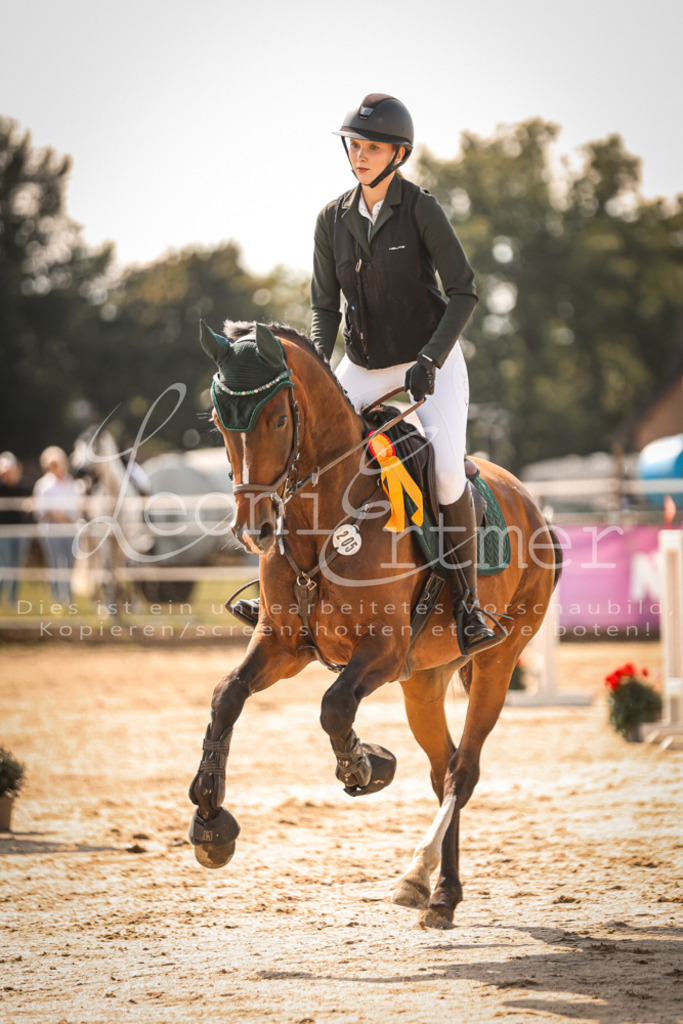 24.FrSpA00242 | Leoni Ertmer Photography - Realisiert mit Pictrs.com