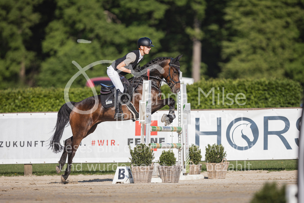 250501_MünsterHandorf_PonyTrophy-259 | Deine schönsten Turniermomente als professionelle Fotos! Entdecke hochwertige Pferdesport-Fotografie im Online-Shop. Jetzt Fotos finden & bestellen!