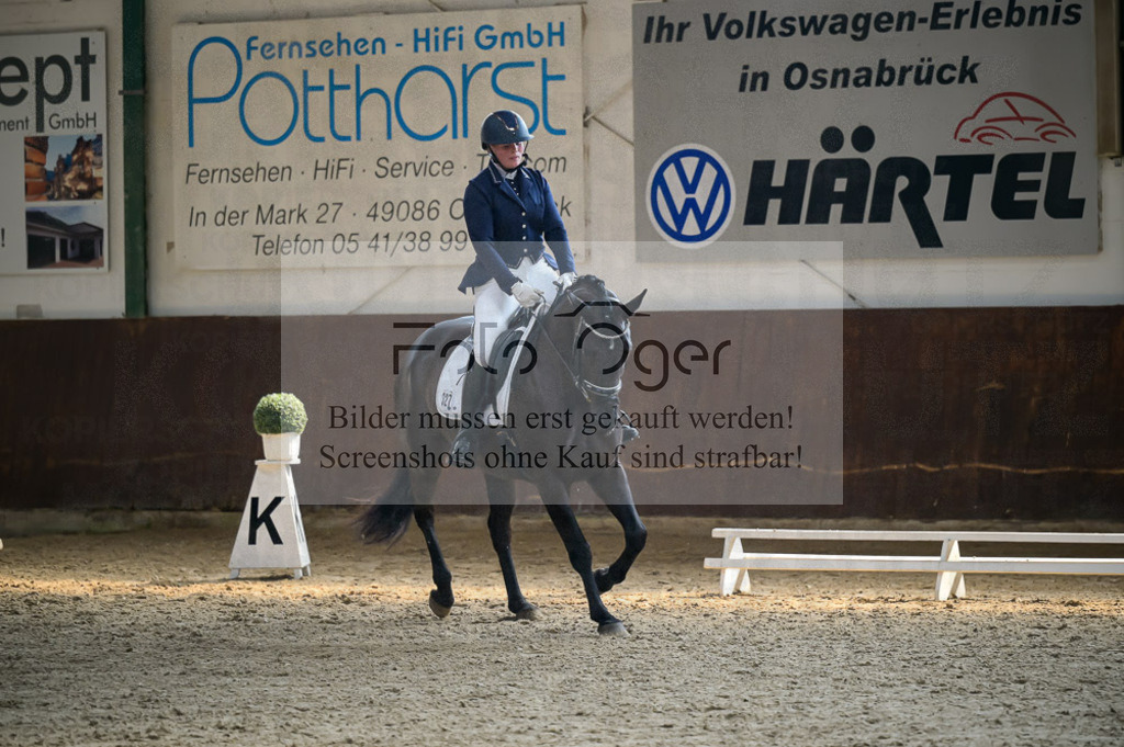 Reitturnier Voxtrup | Entdecke hochwertige Reitturnierfotos von Foto Oger. Professionell, emotional und authentisch – jetzt Lieblingsmomente im Shop bestellen.Deutschlandweite Turnierfotografie. - Realisiert mit Pictrs.com