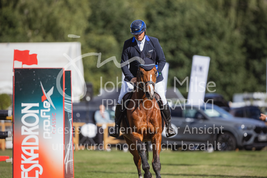 220716_LC_M1-Spr-448 | Deine schönsten Turniermomente als professionelle Fotos! Entdecke hochwertige Pferdesport-Fotografie im Online-Shop. Jetzt Fotos finden & bestellen!