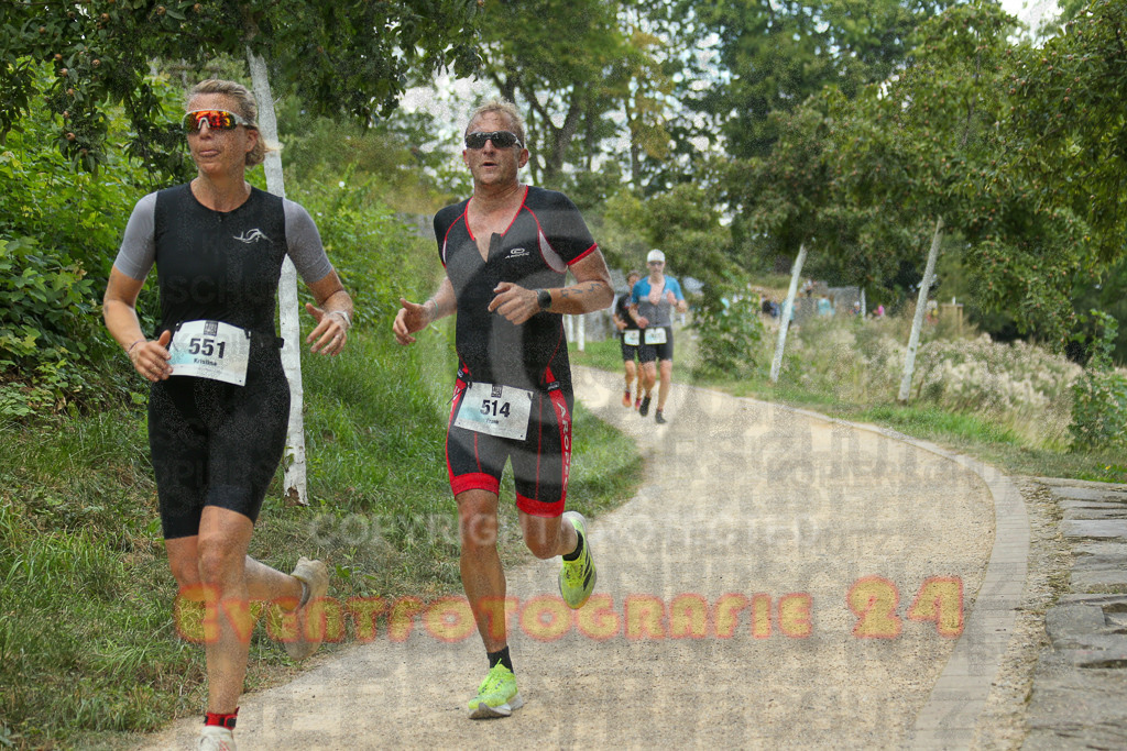 250824_1358_EX1_4477 | Sportfotografie im Rhein-Sieg Kreis, Köln, Bonn, NRW, Rheinland Pfalz, Hessen, etc. Unser Tätigkeitsfeld umfasst den Laufsport vom Volkslauf über den Marathon, Duathlon, Triathon bis zum Ultralauf wie Kölnpfad Ultra oder Schindertrail.