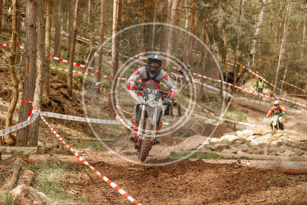 4TaktLauf1-524 | koppe-media - Realisiert mit Pictrs.com